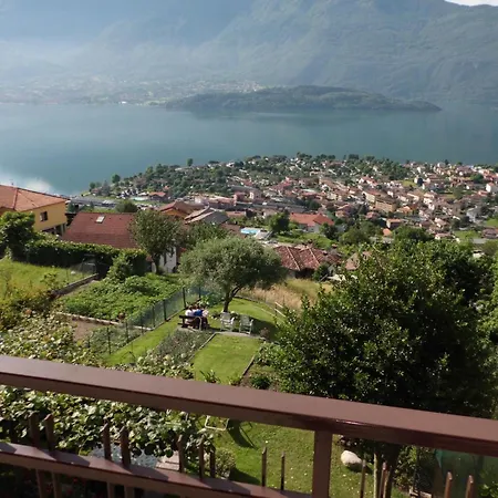 Casa Luna Mit Wasserblick Vercana