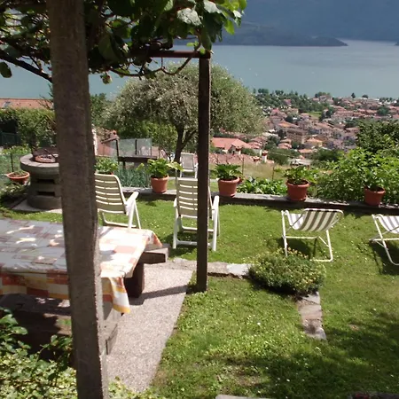Casa Luna Mit Wasserblick * Vercana